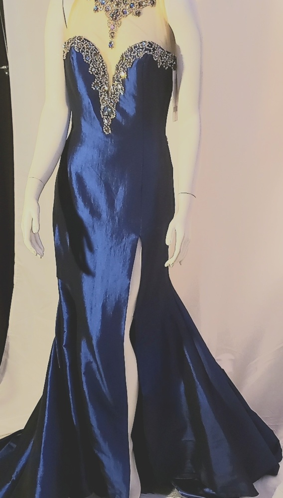 Mardigras Ball NWT Evening Gown